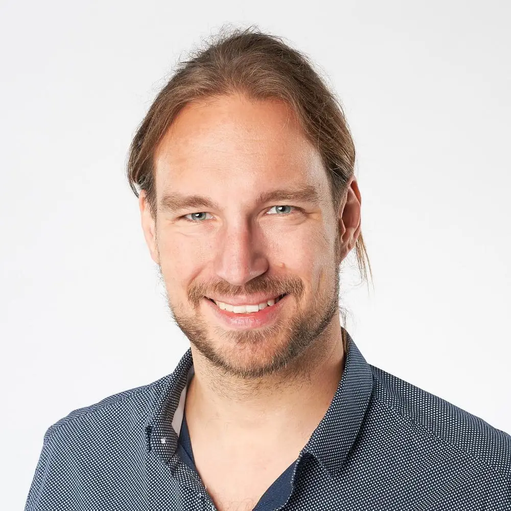 Head of Business Development: Günther Klee, MA